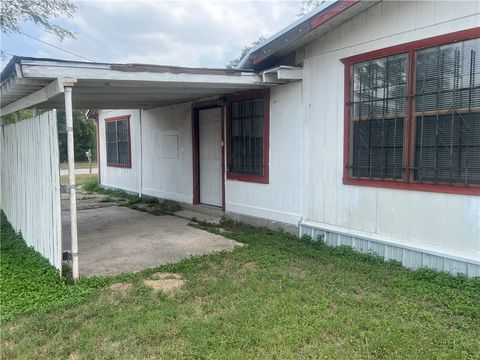 A home in Mathis