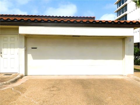 Photo of 4270 Ocean Drive, Corpus Christi, TX 78411 (MLS # 476332)
