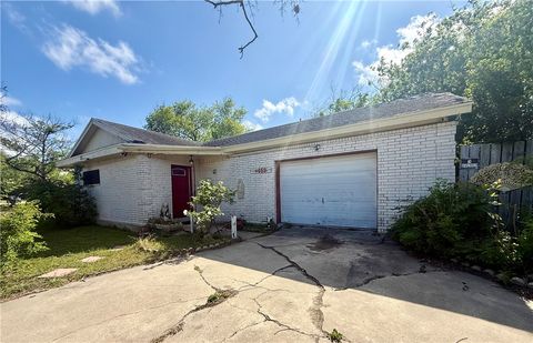 Photo of 3659 Santa Fe Street, Corpus Christi, TX 78411 (MLS # 474155)