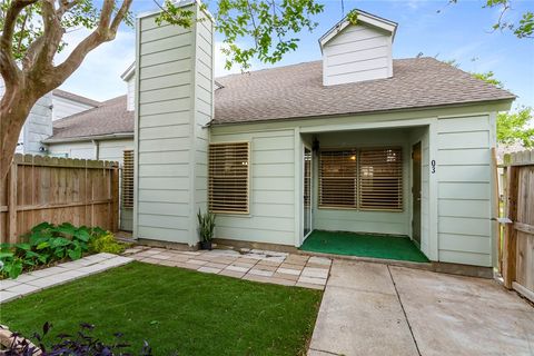 Photo of 7252 The Mansions Drive #Q-3, Corpus Christi, TX 78414 (MLS # 474283)