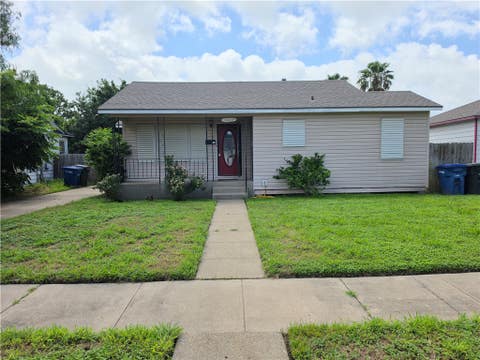 Photo of 4310 Cambridge Drive, Corpus Christi, TX 78415 (MLS # 478403)