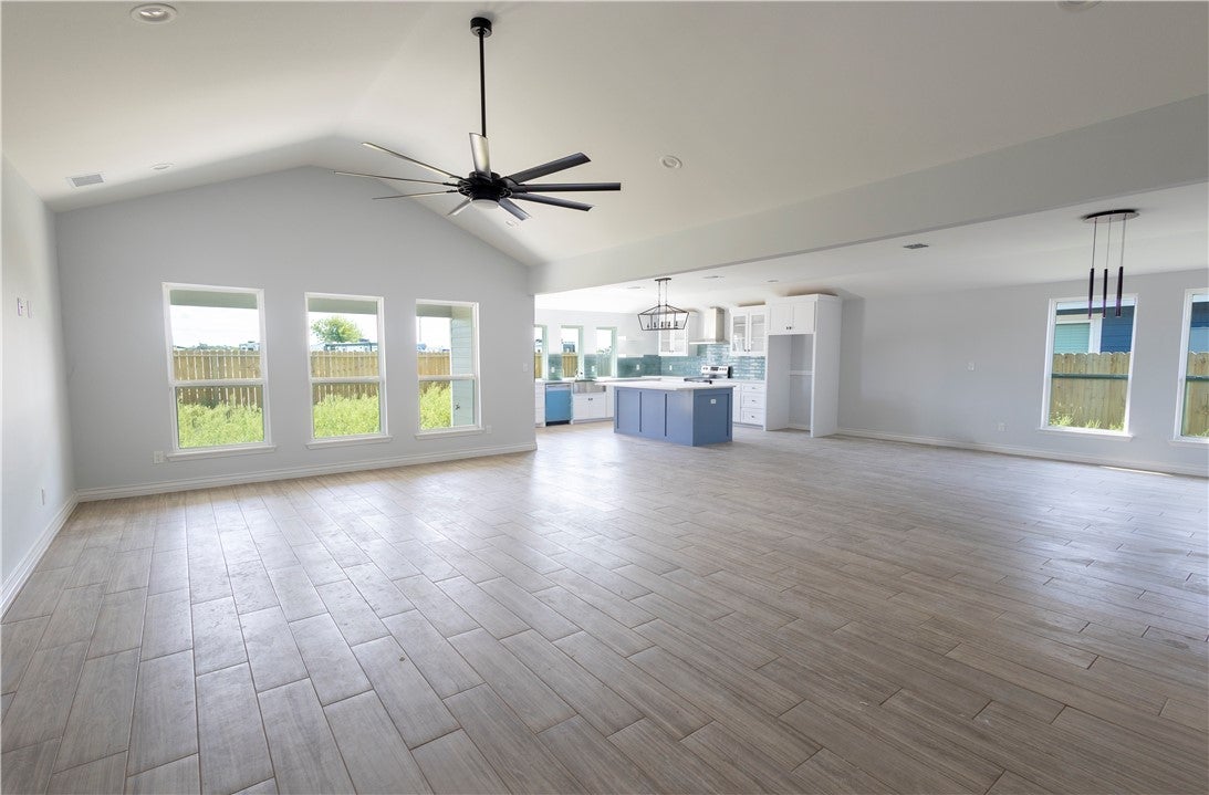 125 Shoalwater Way