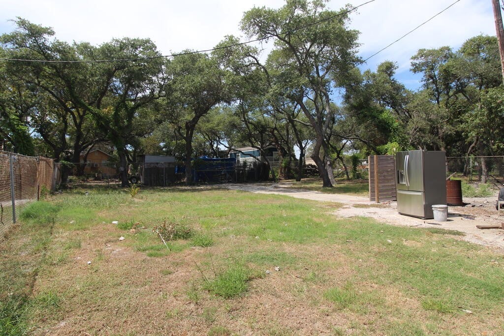 625 S Kossuth