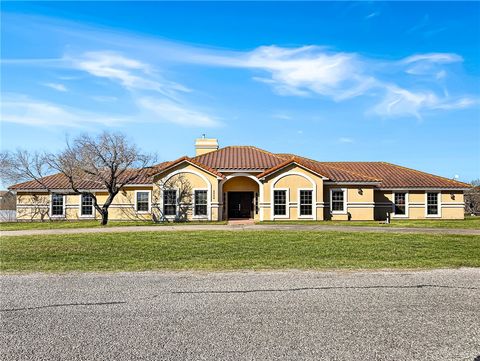 Photo of 2204 Angel Court, Corpus Christi, TX 78415 (MLS # 471295)