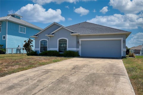 Tiny photo for 105 Windjammer Street, Rockport, TX 78382 (MLS # 480427)