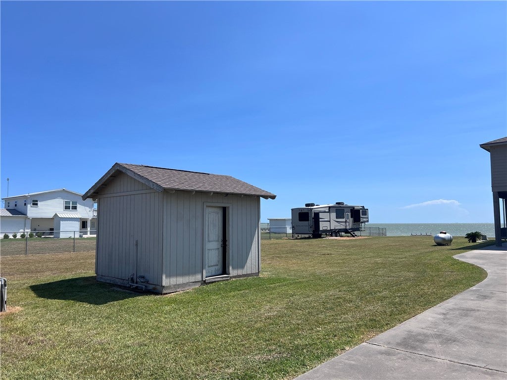 1377 Swans Point