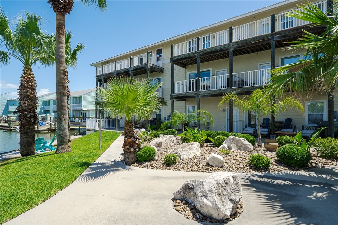 View Rockport, TX 78382 condo