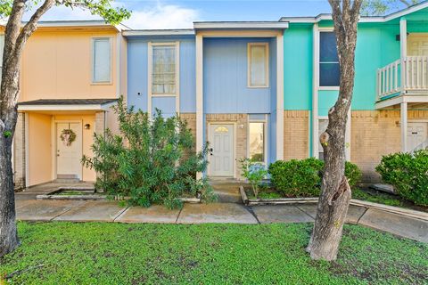 Photo of 6702 Everhart #H102, Corpus Christi, TX 78413 (MLS # 474604)