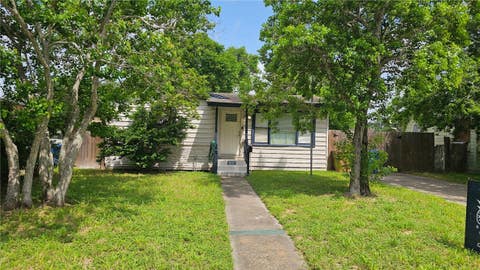 Photo of 4937 Jo Ann ST, Corpus Christi, TX 78415 (MLS # 478581)