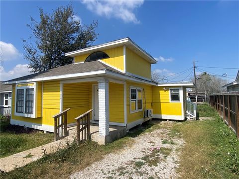 Photo of 4026 Zapata Street, Corpus Christi, TX 78405 (MLS # 474293)