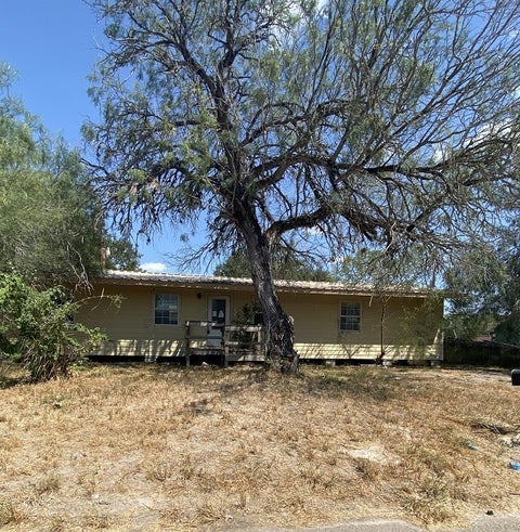 Tiny photo for 220 N Hartman ST, Falfurrias, TX 78355 (MLS # 481851)