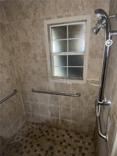 Tiny photo for 220 N Hartman ST, Falfurrias, TX 78355 (MLS # 481851)