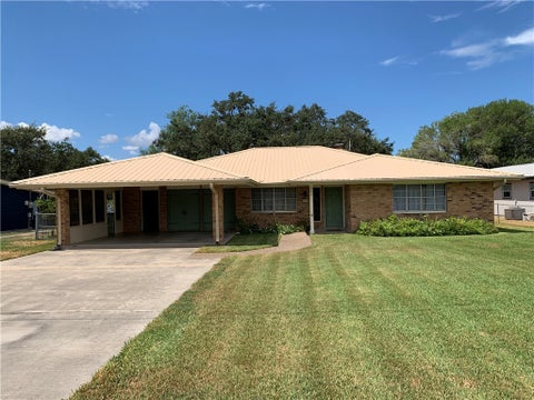 Photo of 152 Zenna Drive, Mathis, TX 78368 (MLS # 482321)