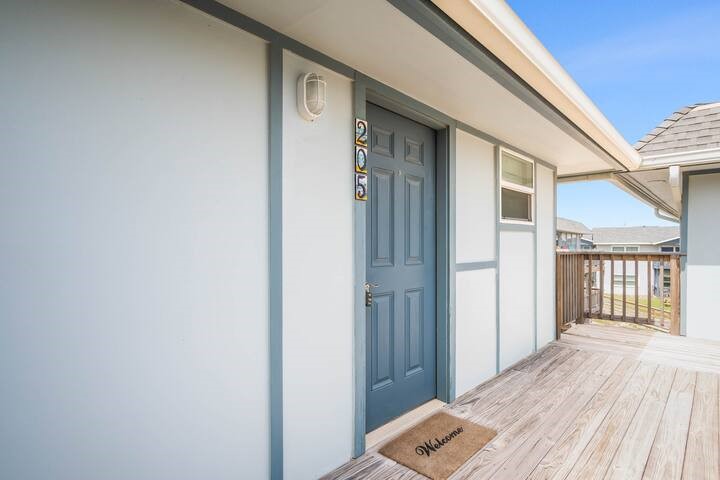 View Port Aransas, TX 78373 condo