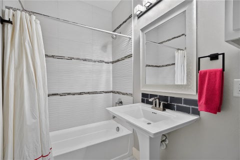 Tiny photo for 57 W Bar Le Doc Drive, Corpus Christi, TX 78414 (MLS # 482149)