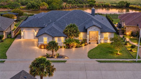 Photo of 57 W Bar Le Doc Drive, Corpus Christi, TX 78414 (MLS # 482149)