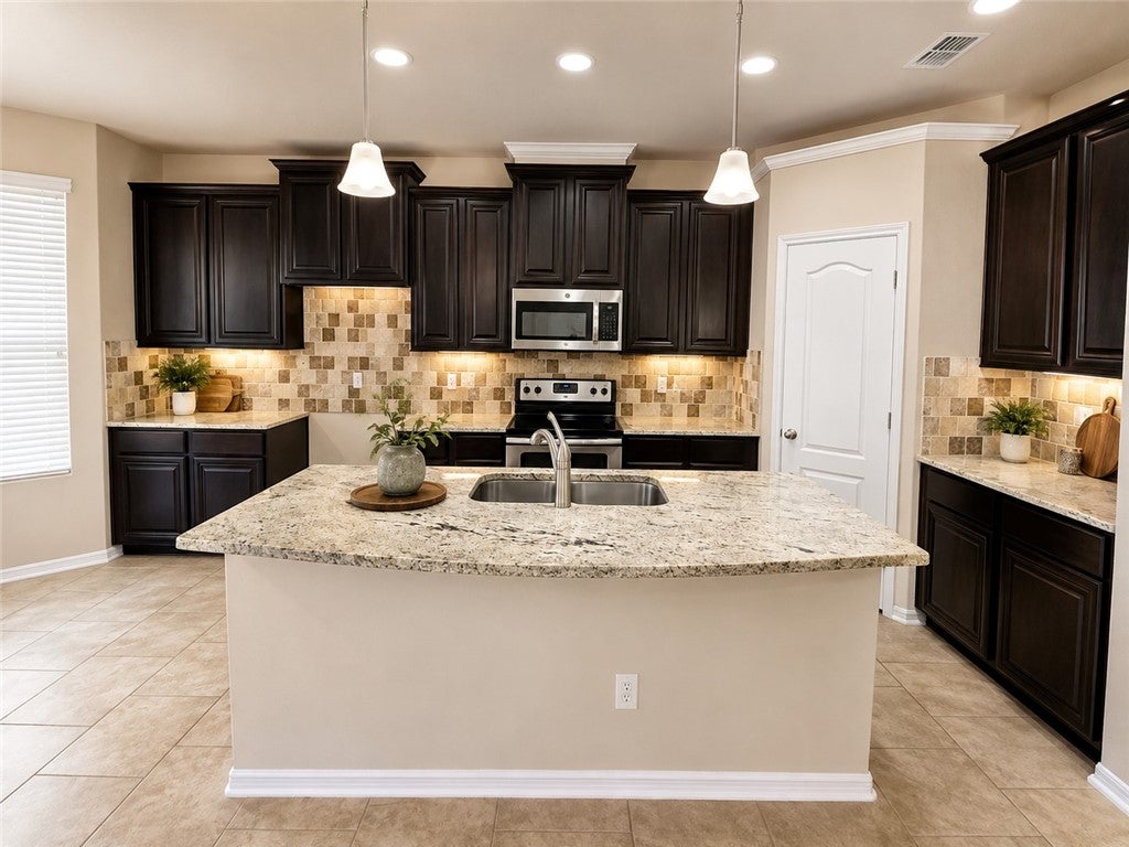 2221 Mendocino Drive