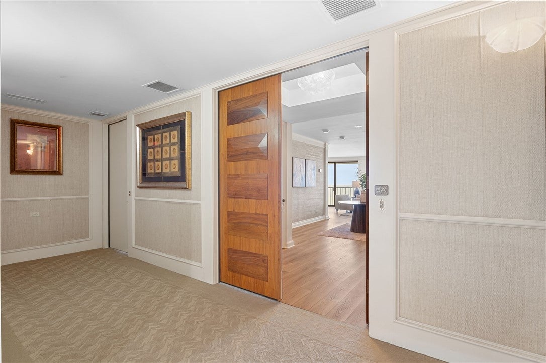 4500 Ocean Drive 5A