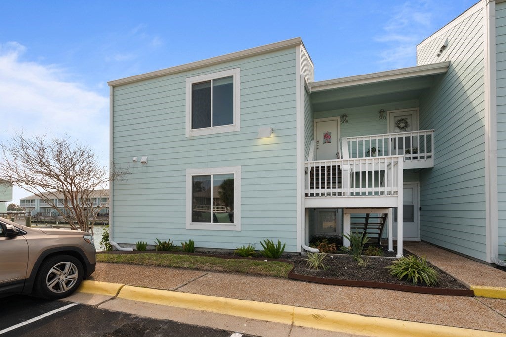 508 Lauderdale Drive 508
