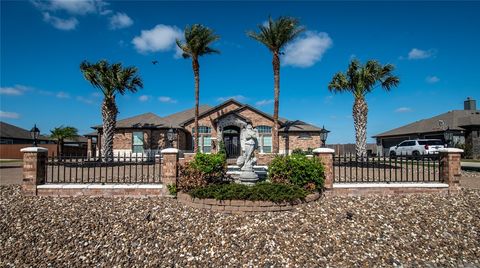 Photo of 2417 Shaftsbury Drive, Corpus Christi, TX 78415 (MLS # 473922)