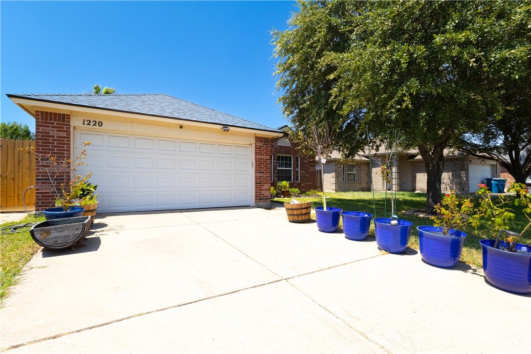 1220 Sacramento