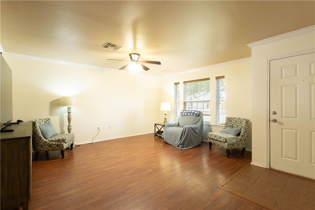1220 Sacramento