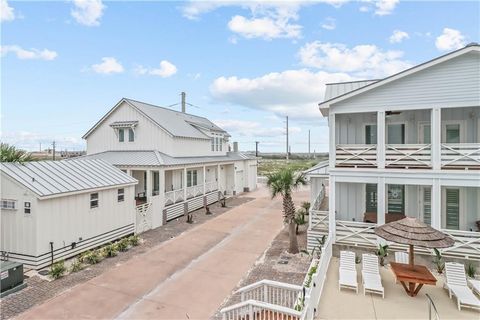 A home in Port Aransas