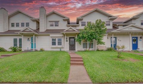 Photo of 3025 Quail Springs #B9, Corpus Christi, TX 78414 (MLS # 471628)