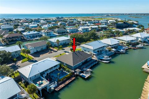 A home in Rockport