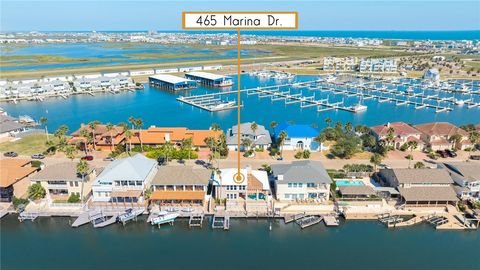 A home in Port Aransas