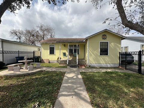 Photo of 4721 Nesbitt Drive, Corpus Christi, TX 78415 (MLS # 471947)