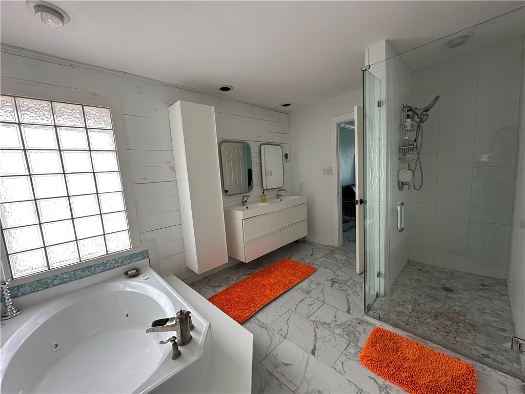 Corpus Christi, Texas 78418, United States, 3 Bedrooms Bedrooms, ,Residential,Active,173559