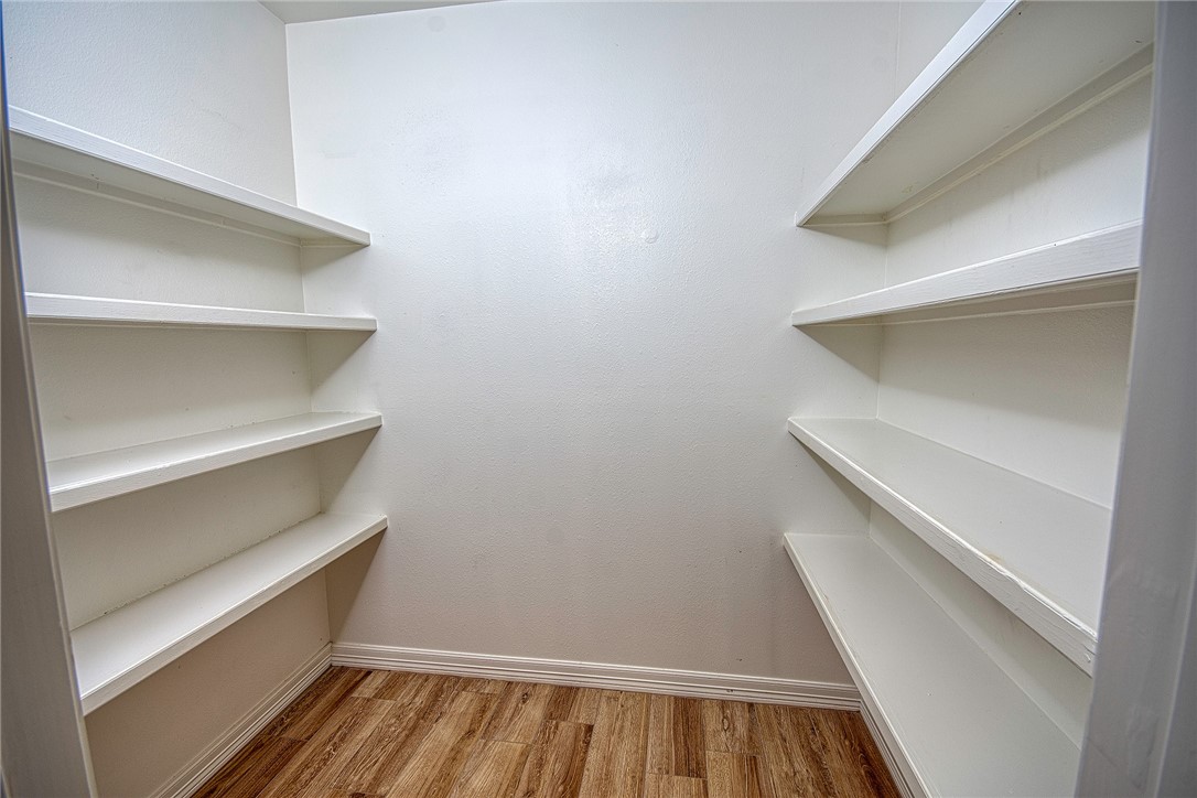 Corpus Christi, Texas 78414, United States, 4 Bedrooms Bedrooms, ,3 BathroomsBathrooms,Residential,Pending,39506