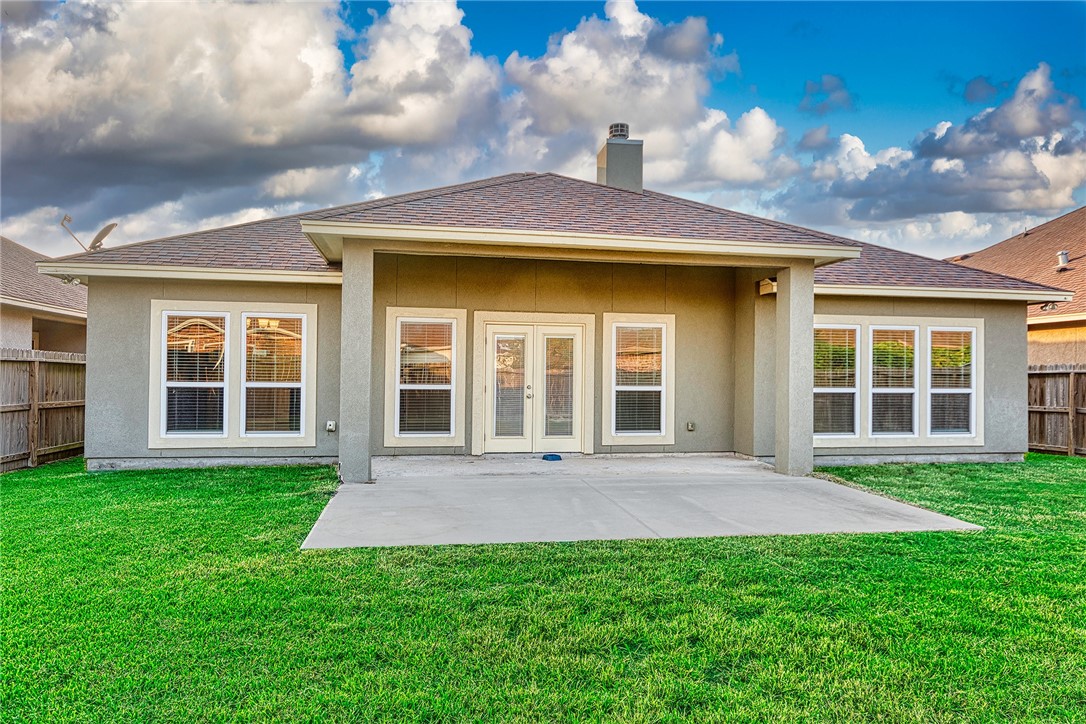 Corpus Christi, Texas 78414, United States, 4 Bedrooms Bedrooms, ,3 BathroomsBathrooms,Residential,Pending,39506