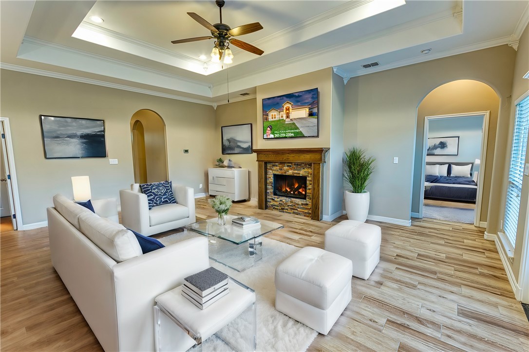 Corpus Christi, Texas 78414, United States, 4 Bedrooms Bedrooms, ,3 BathroomsBathrooms,Residential,Pending,39506