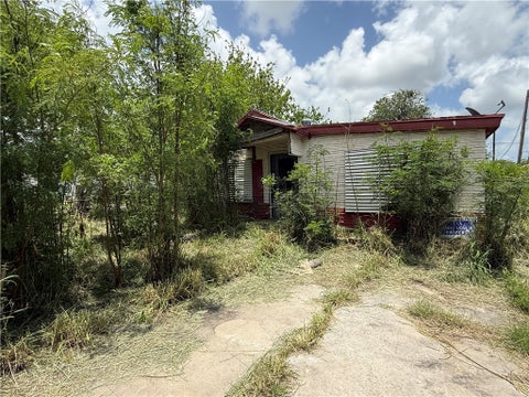 Photo of 4618 Barrera Drive, Corpus Christi, TX 78416 (MLS # 478524)