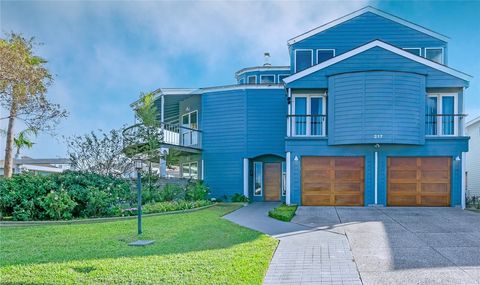 A home in City by the Sea