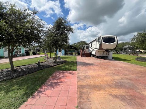 A home in Aransas Pass