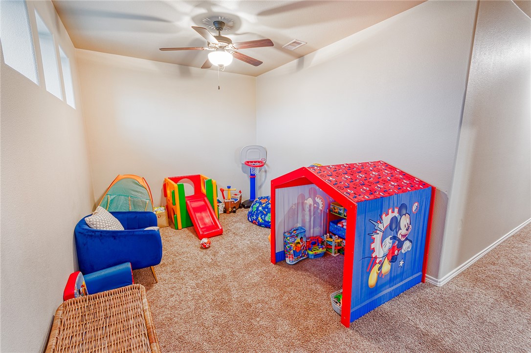 Portland, Texas 78374, United States, 4 Bedrooms Bedrooms, ,3 BathroomsBathrooms,Residential,Pending,52489