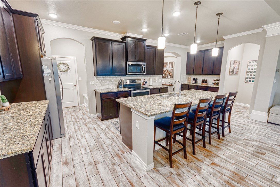 Portland, Texas 78374, United States, 4 Bedrooms Bedrooms, ,3 BathroomsBathrooms,Residential,Pending,52489