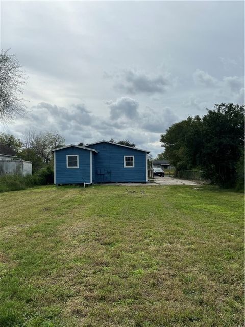 A home in Bishop