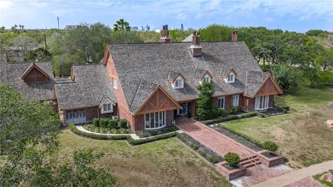 Photo of 22 Hewit Drive, Corpus Christi, TX 78404 (MLS # 474960)