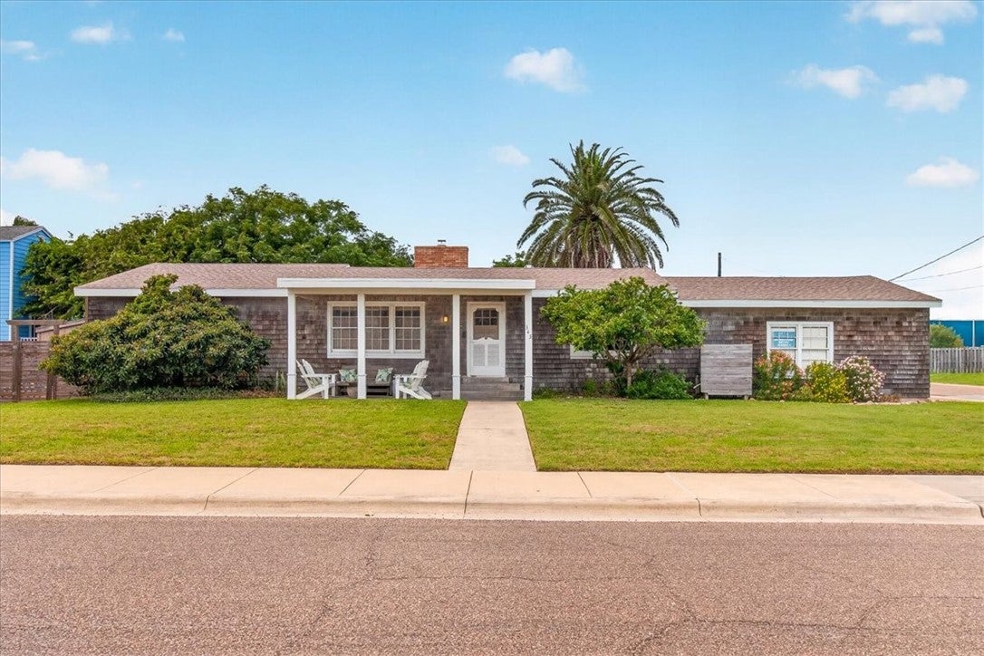 343 Oleander Street