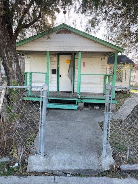 Photo of 3006 Elgin Street, Corpus Christi, TX 78405 (MLS # 472256)