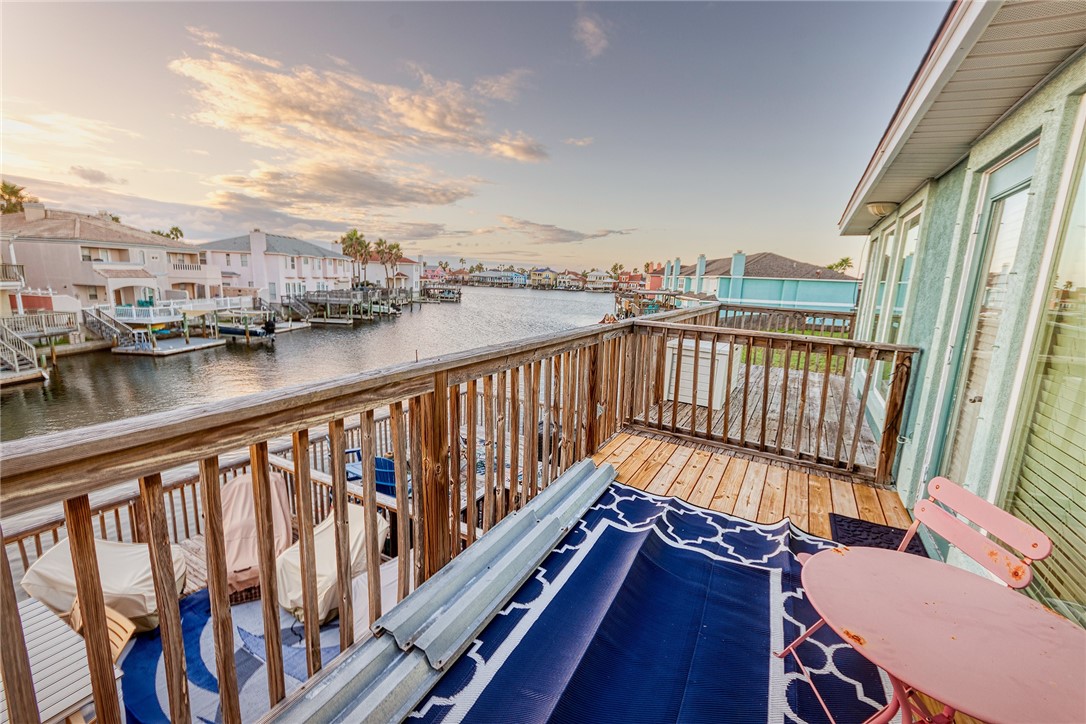 Corpus Christi, Texas 78418, United States, 2 Bedrooms Bedrooms, ,3 BathroomsBathrooms,Residential,Active,25517