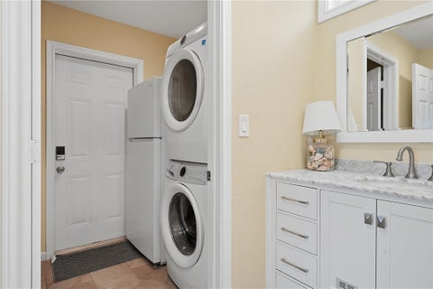 Tiny photo for 184 Port St Claire, City by the Sea, TX 78336 (MLS # 481858)