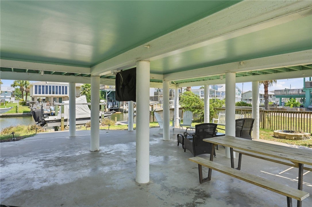 184 Port St Claire