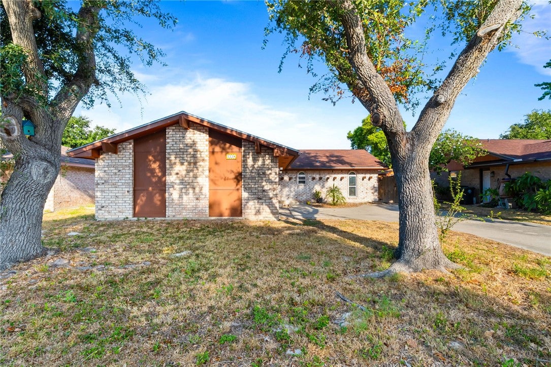 3330 Celon Drive