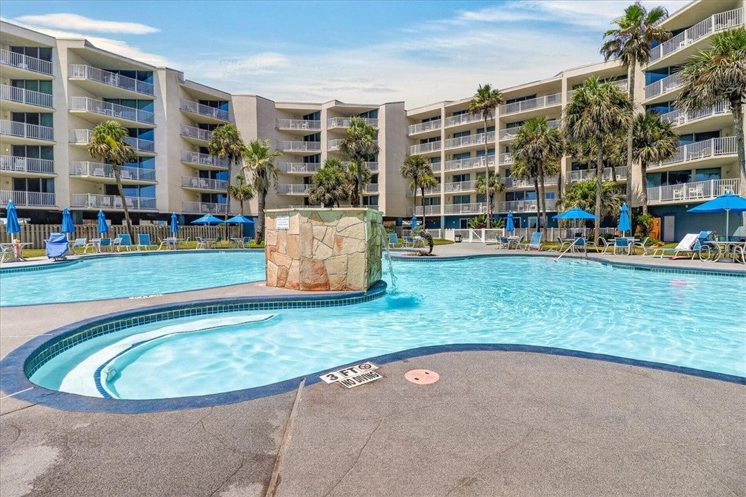 800 Sandcastle Drive 531
