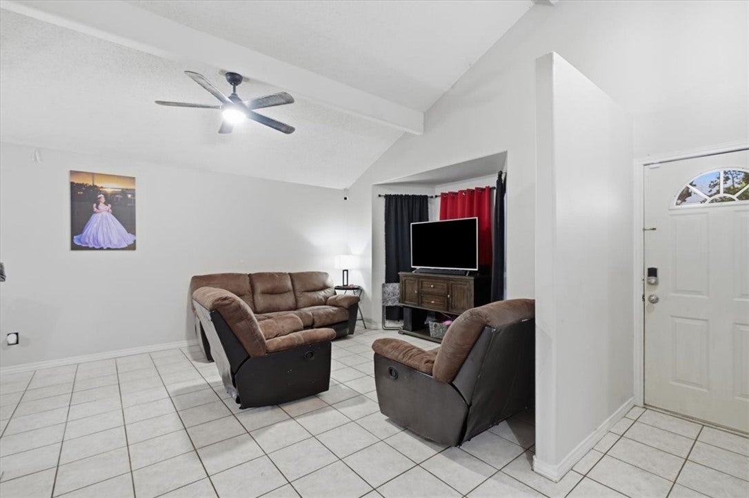 8018 Rock Crest Drive